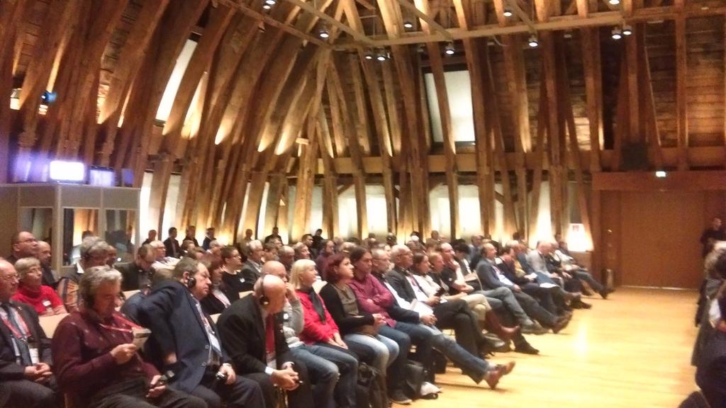 hanneysaurus's tweet photo. Being in the same room as 100 astronauts and cosmonauts fells awesome !! #ftiremixed #planetarycongress16 https://t.co/6TA29BGnBR