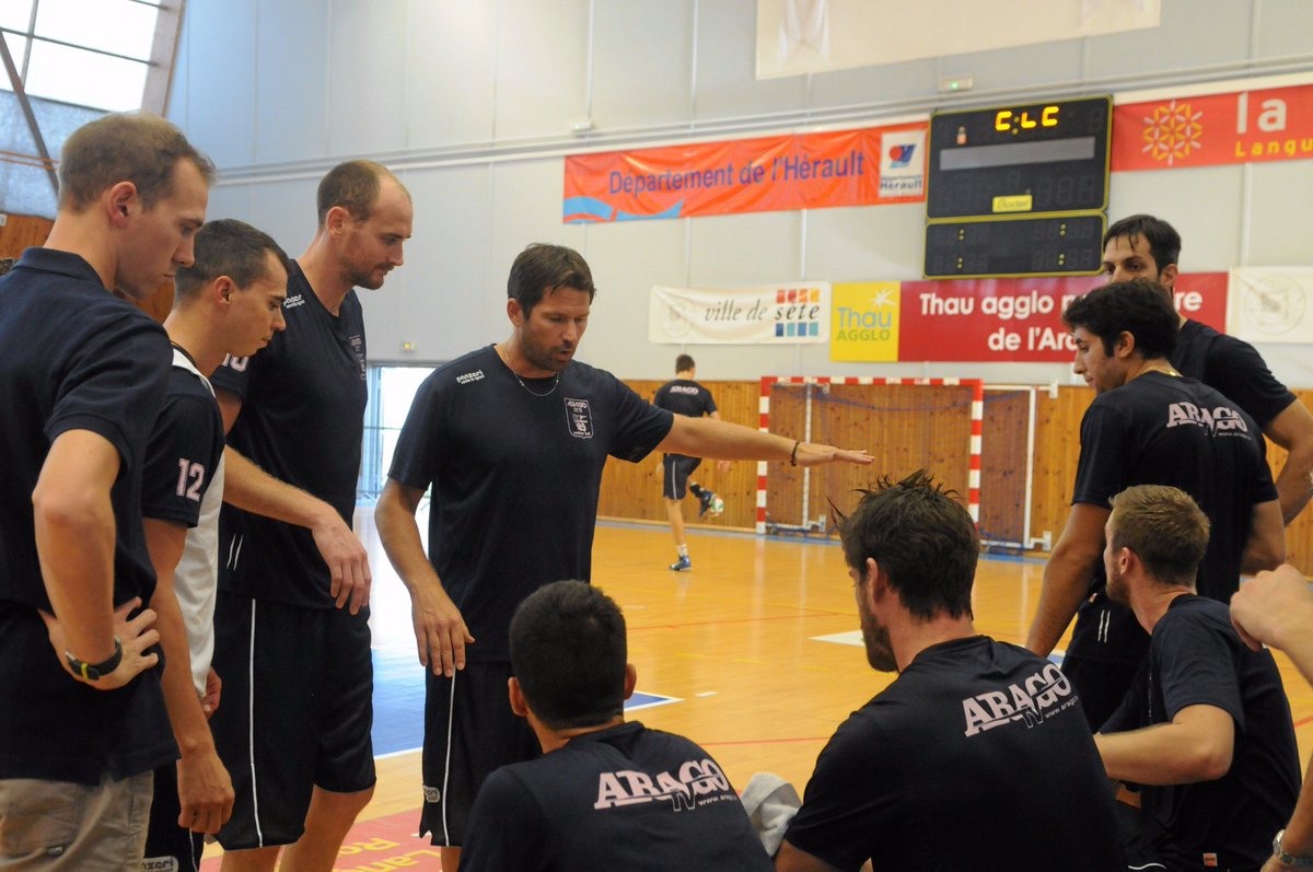 MidiLibreSports's tweet photo. #Volleyball #Sete #Arago #LAM L’@aragodesete de Fabien #Dugrip monte peu à peu en régime https://t.co/oSy1S7aDx5 https://t.co/XTZoZsxz5u