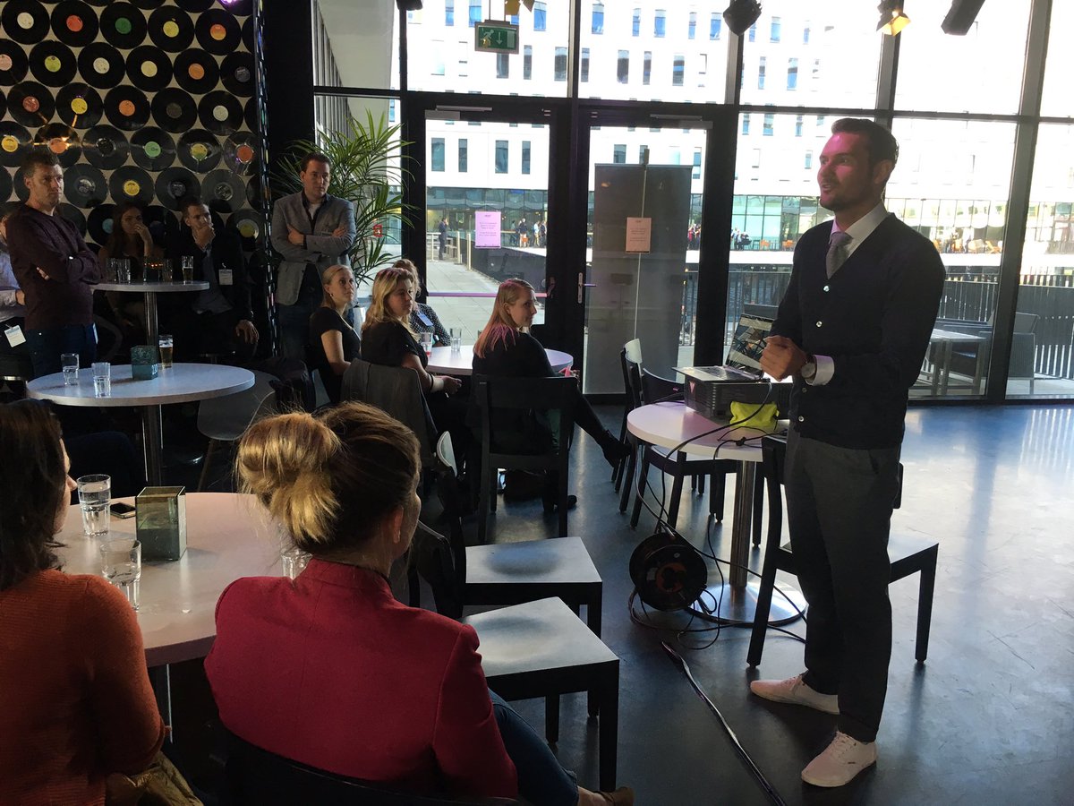 Dinner vlak voor #Inspiration360 <a href="/ZiggoDome/">Ziggo Dome</a> <a href="/Events_NL/">High Profile Events</a> <a href="/nicommeyer/">Nico Meyer</a> <a href="/clcvecta/">CLC-VECTA</a> <a href="/qualitybookings/">Quality Bookings</a> <a href="/richardbranson/">Richard Branson</a> <a href="/AlGore/">Al Gore</a>