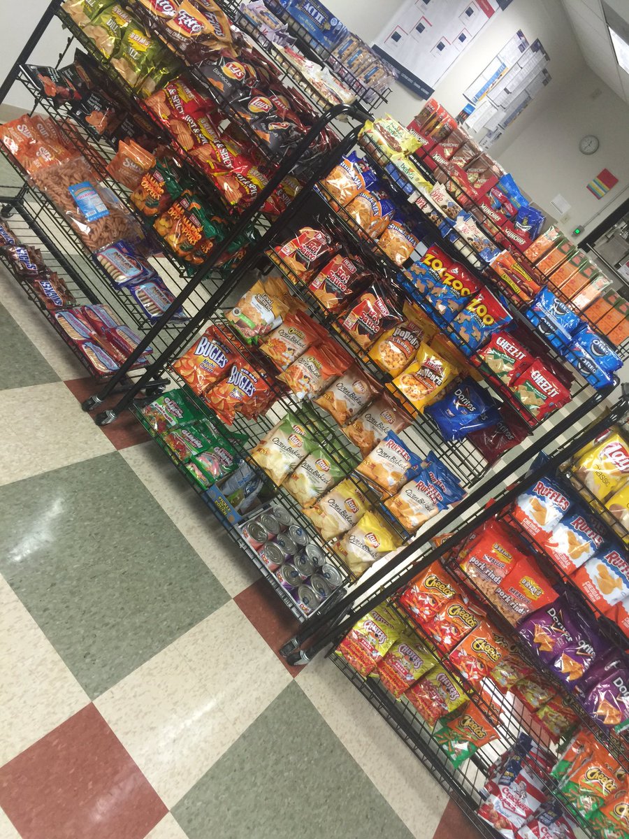 MaryDGilbreath2's tweet photo. Here's our quick pick me up! #cccomm #ConcordeMemphis #dh @spencernicole_  @_myorangebubble https://t.co/6oyruxsmvN