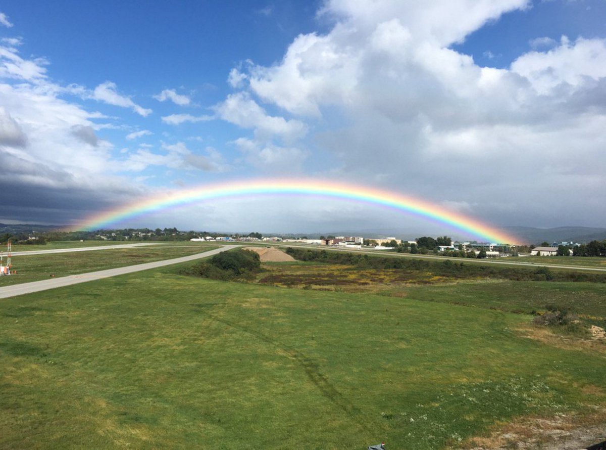GOLF_com's tweet photo. ICYMI: This rainbow appeared after Arnold Palmer's ashes were spread over Latrobe CC - https://t.co/os4YfItXdn #TheKing https://t.co/iAS4TcRrtj