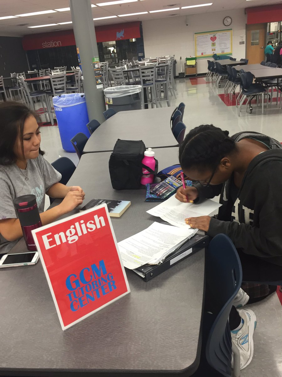 MsWendellTweets's tweet photo. Check out the action at the new Tutoring Center!! @columbianybk @GCMLibrary @GCMranknfile @hbsondel #learn #tutoring #TheMarshallWay https://t.co/CicVLqJm6q
