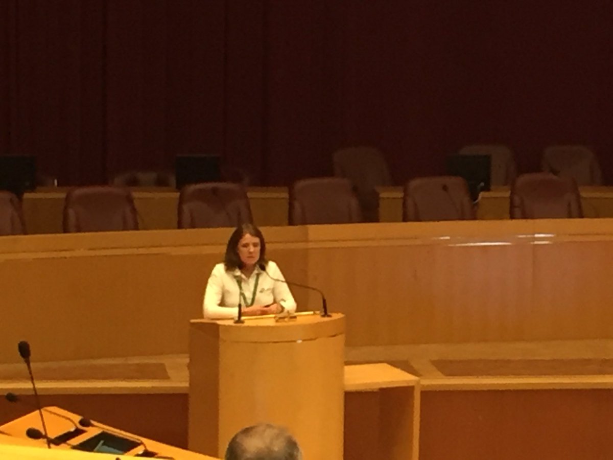 sylvaingarcia's tweet photo. Présentation de @Centreon , la référence sur la supervision ,par @florencepagani #RRLL2016 #Toulouse https://t.co/FyE1jWr44X