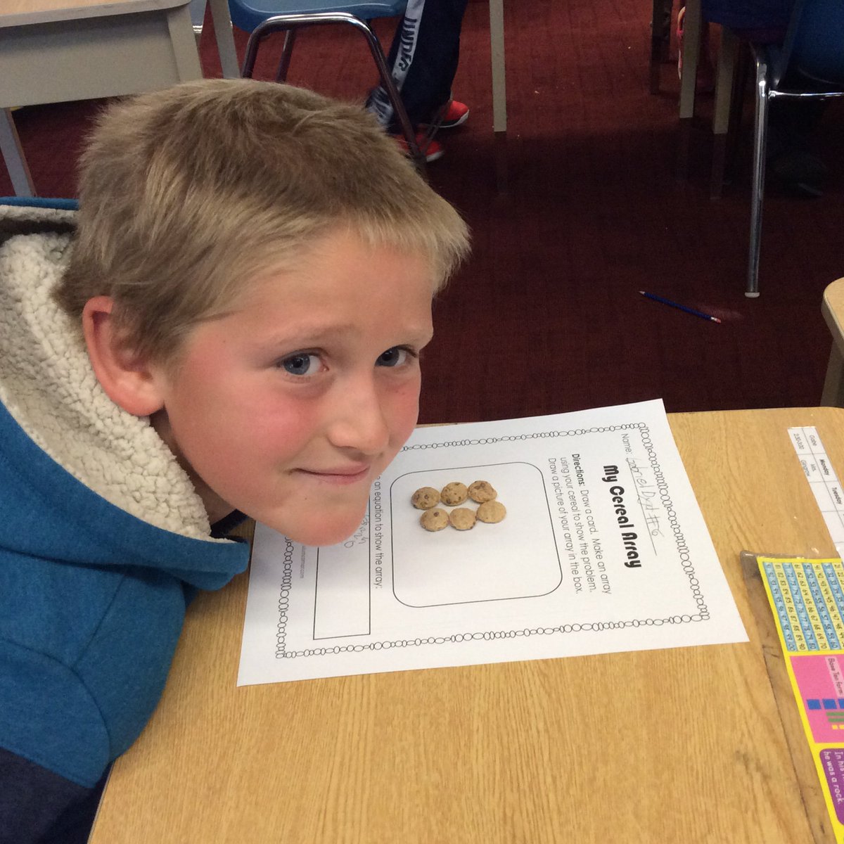SS_Gr3's tweet photo. Multiplication arrays in Mrs. McGuire's class#collegecareerready https://t.co/DarILGNhNh