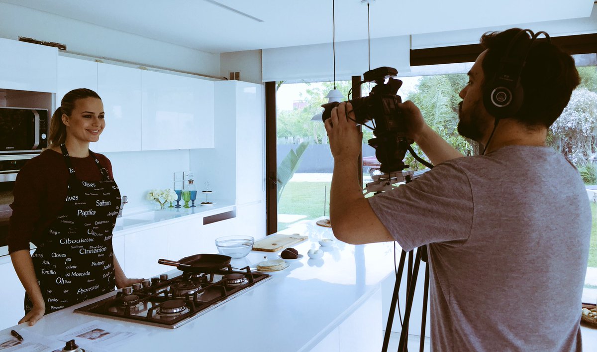 Jornada de tips de cocina! Gracias a <a href="/Falabella_ar/">Falabella_ar</a> podemos decorar cada lugar y presentar una receta con look únicos!