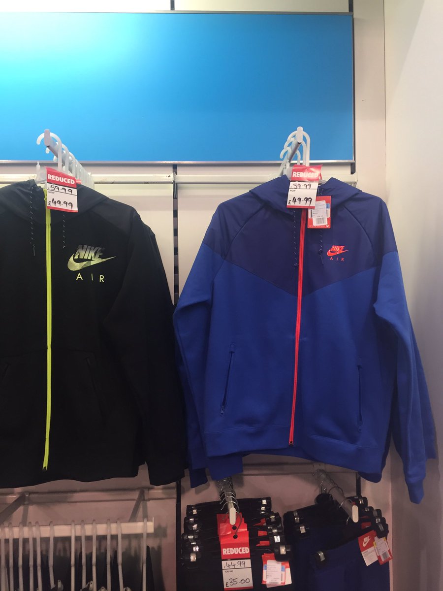 _vman7's tweet image. @dw_sports Horrendous customer service from Leckwith DW, refused to sell me attached for £49.99 and Mangers attitude disgusting...!