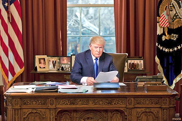 ChatByCC's tweet photo. Focus & Fight dammit!
In 5 weeks
God willing
We the People
will elect
@realDonaldTrump
President
Stand with TRUMP!
#MAGA
#TrumpPence16 https://t.co/ganx12kH54
