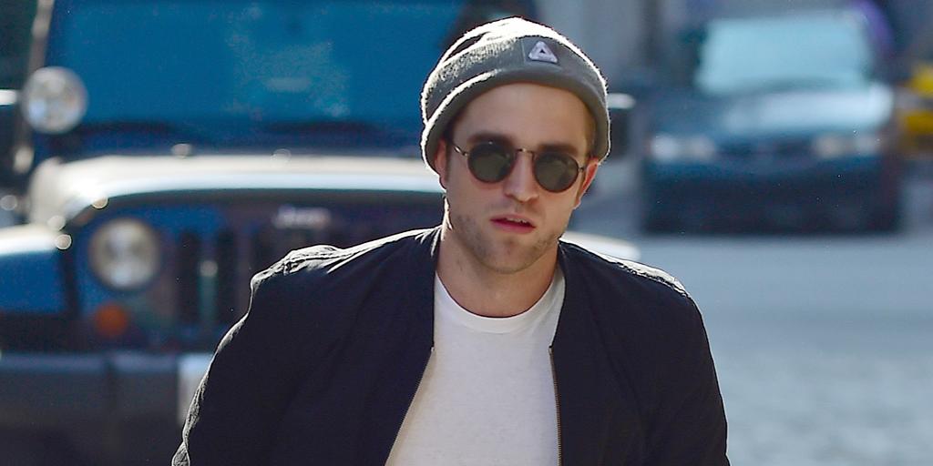 ASOS_Menswear's tweet photo. Here are the eight transitional essentials every man should own: https://t.co/OEyovPCpKT https://t.co/vWYlgTt2Ub