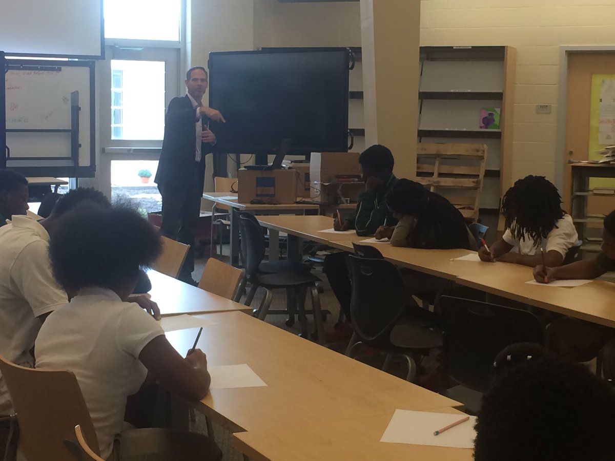 CPSadvisory's tweet photo. Taft IT 9th graders brainstorming problems they want to solve locally as they investigate Cincinnati career pathways. https://t.co/v3ePc3aFyG