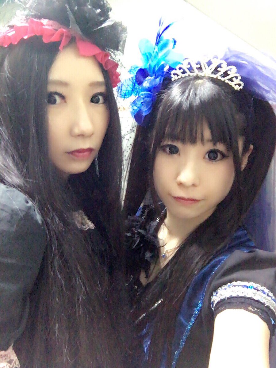 Fullmoon Official 徳島マチ アソビ前夜祭にねねとえれんでゲストとして参加して参りました 会場に来てくださった皆さん ニコ生視聴してくれた皆さんありがとうございました 10月10日 月 祝 の東公園前11時から出演しますfullmoonです 宜しく