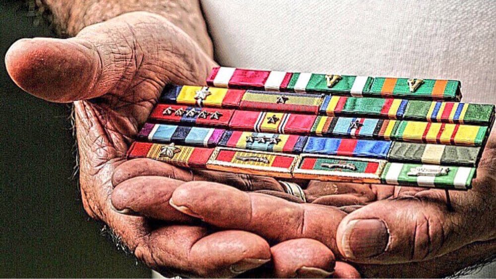 SoldierSalute_'s tweet photo. "Some things can only be Earned" 🇺🇸#courage #respect #sacrifice #WeSaluteYou https://t.co/8dwzIe3bgi