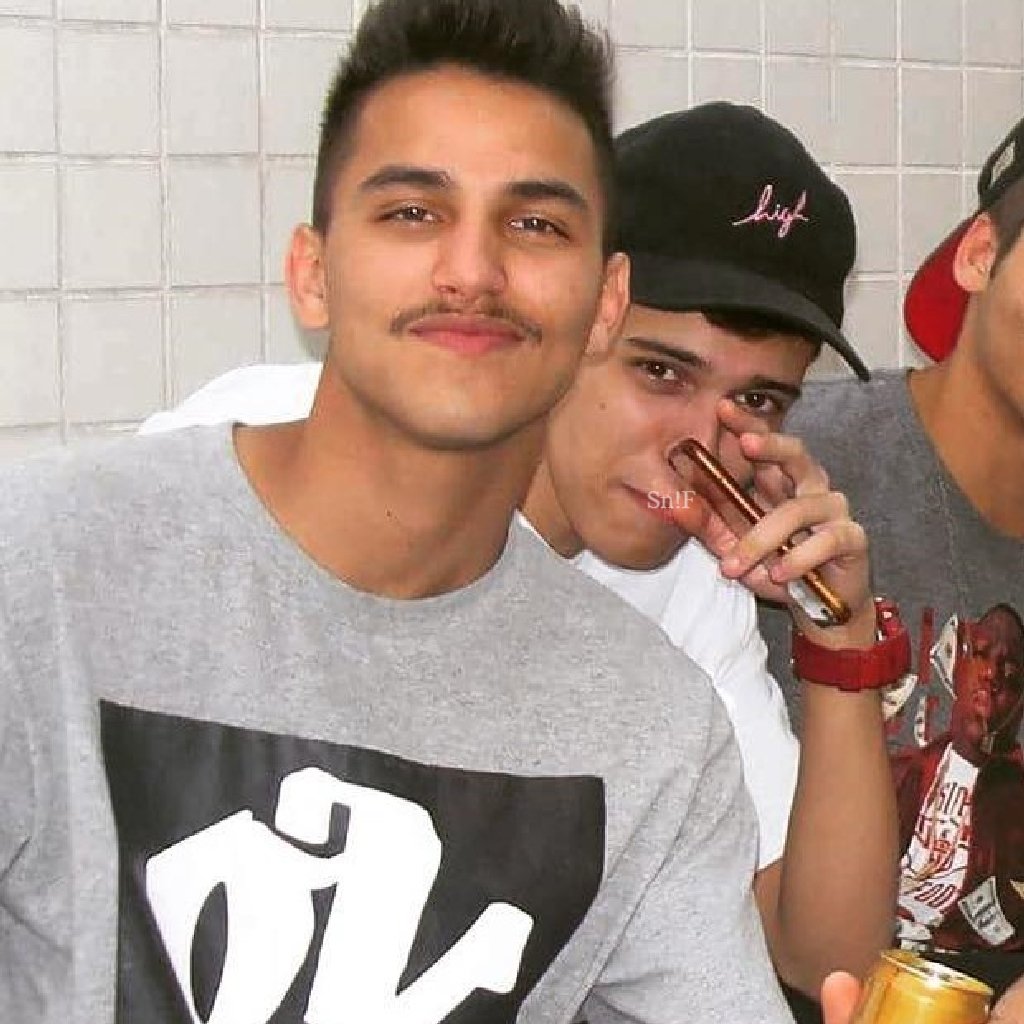 snifshell's tweet image. Bigodin 💢