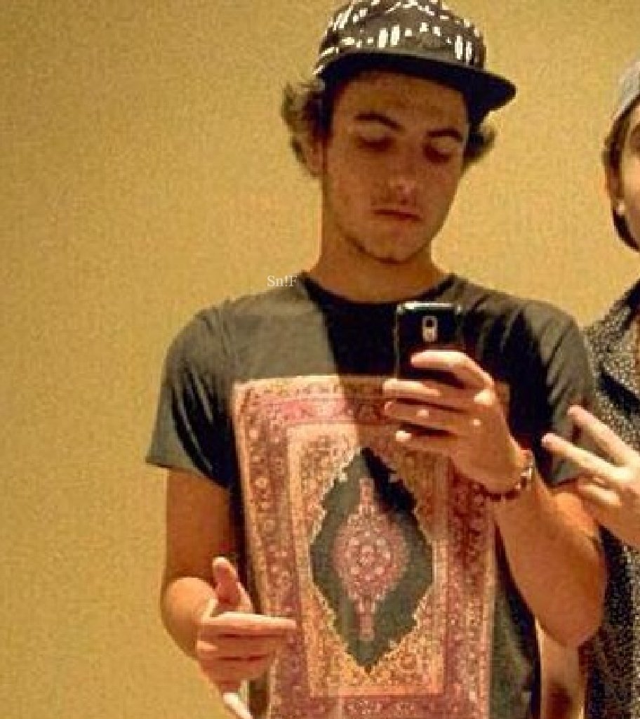 snifshell's tweet image. 📷💥