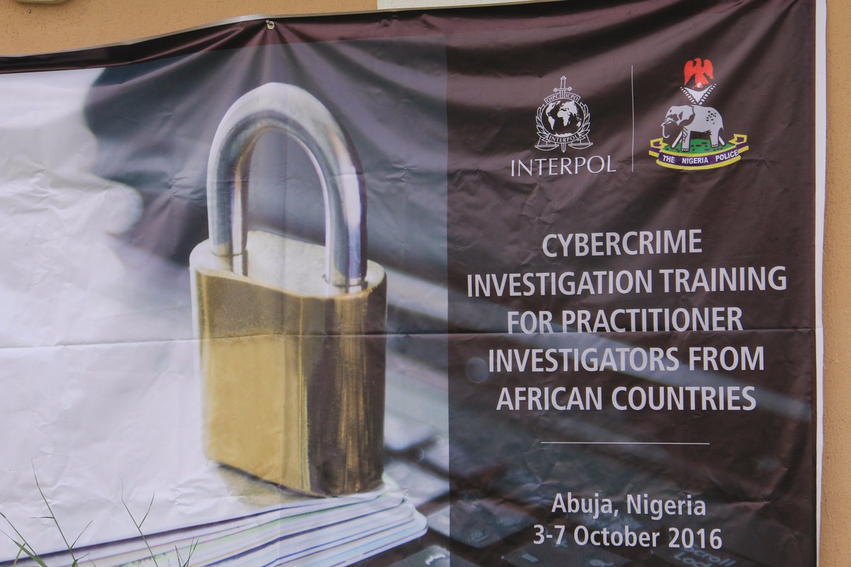 PoliceNG's tweet photo. Cybercrime Investigation Training with the #NPF and other Countries in Africa. 3rd Oct., 2016.
https://t.co/2bJwRo846E https://t.co/4cSxf50pP8