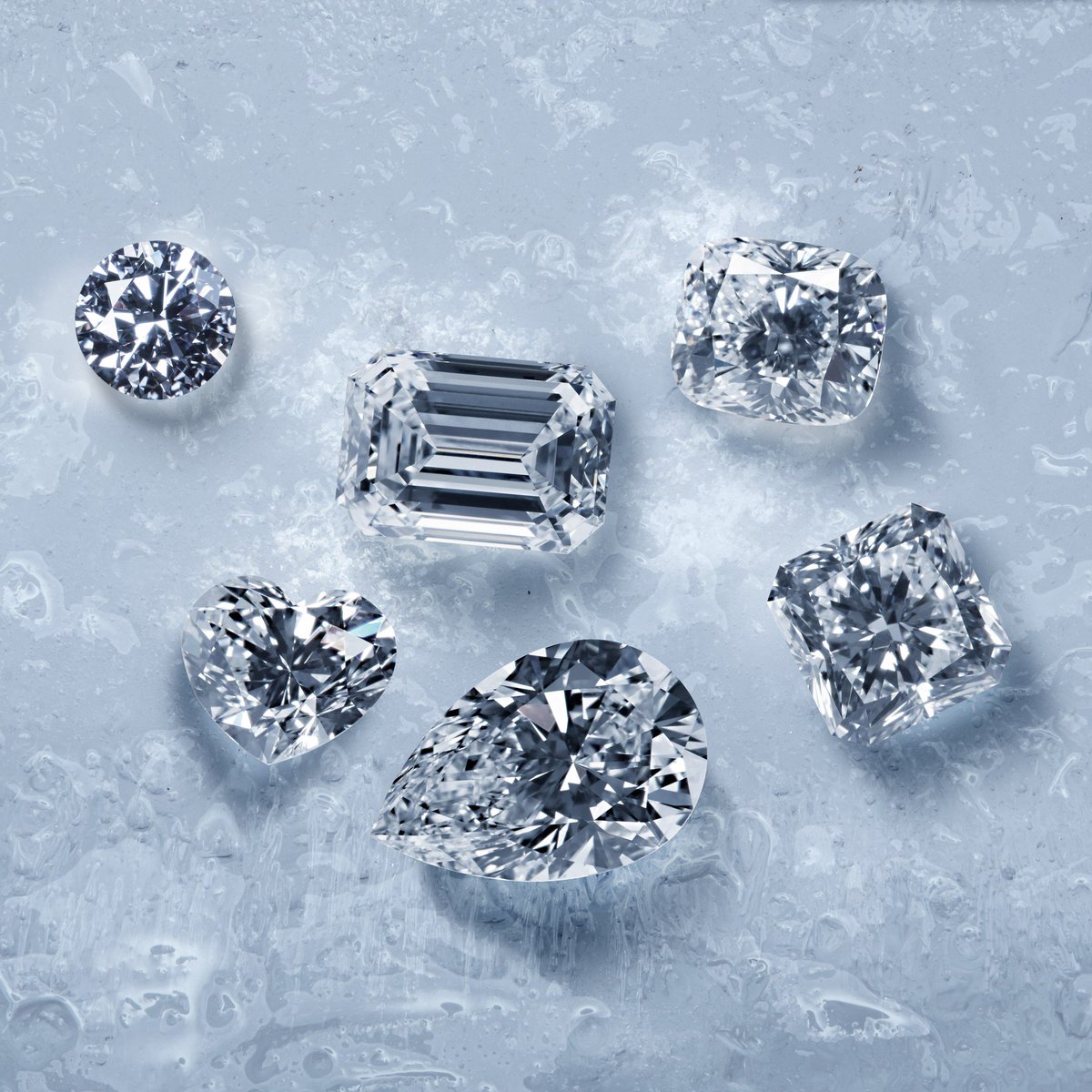 TheJewelleryEd's tweet photo. As pure as Arctic snow: discover how #ethical #Canadian #diamonds are making a difference RIGHT NOW: https://t.co/RMj4cJhJSG https://t.co/J2FmPzwJiO