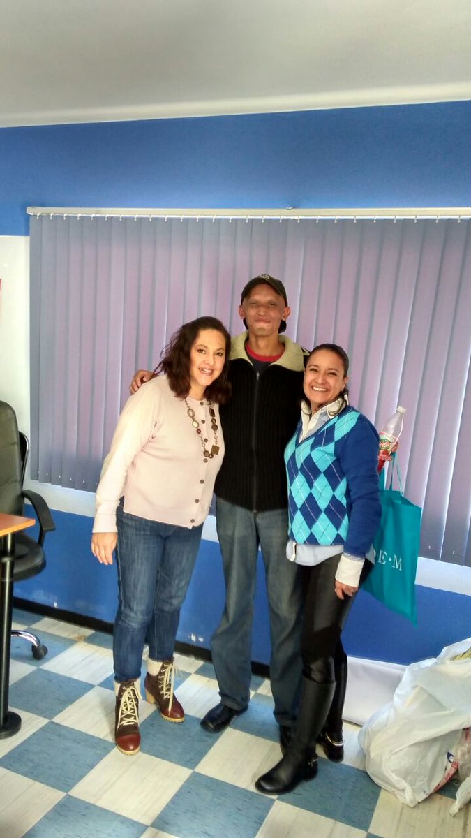 acmariana's tweet photo. Gracias Daniel por tu visita. Nos hiciste el día. #DisplasiaEctodermica https://t.co/JLCgEJQGVG