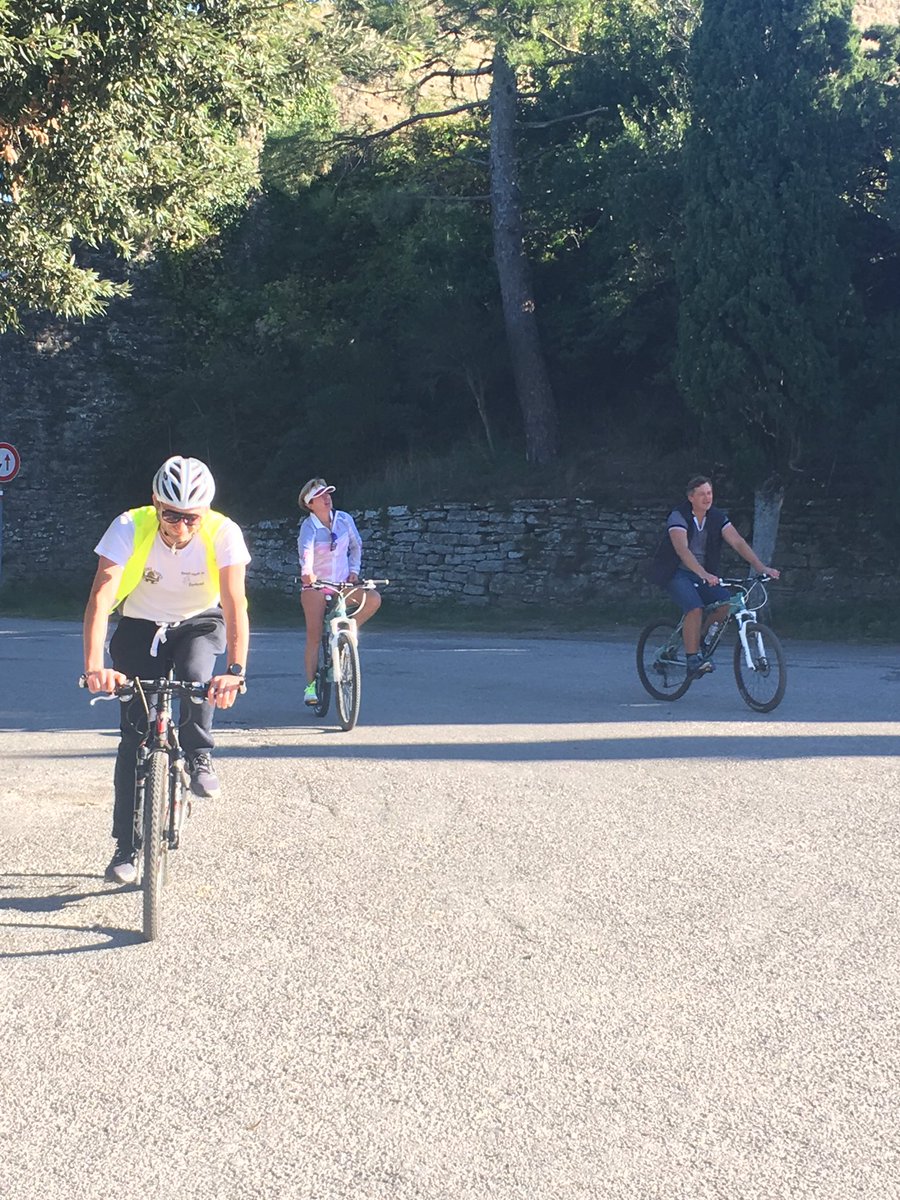 Cortona Bike tour on the top! @RelaisCortona @lacortedeipapi @VillaLaura_ @Ilfalconiere @BorgoIlMelone #cortonatwitter