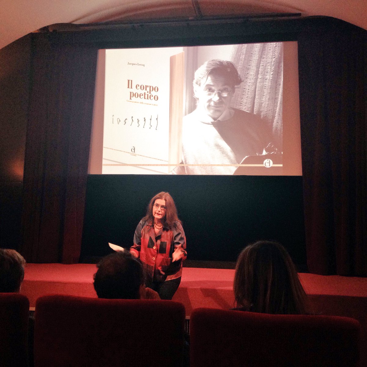 Marina Spreafico presenta "Il corpo poetico" di #jacqueslecoq ora all'Institut français <a href="/controfibra/">controfibra</a> <a href="/TeatroArsenale/">Teatro Arsenale</a>