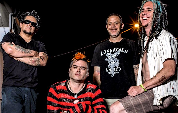 RollingStoneita's tweet photo. Il nuovo album dei #NOFX è già in streaming, ascoltalo qui:

https://t.co/1MuEjKs5Gh https://t.co/OABg5d53JW