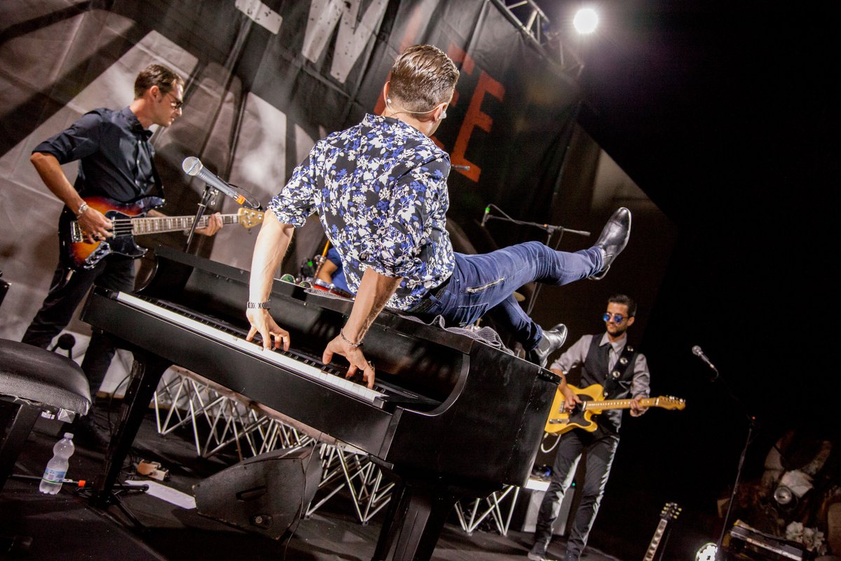 authenticlabcs's tweet photo. @MatthewLeeMusic #cosenza #lungofiume #music #photo #authenticlabcs https://t.co/KLIGGHNbG1