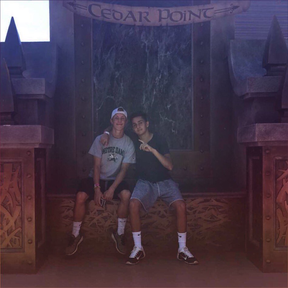 MaxWeiss00's tweet image. Happy birthday to my bro 🍴🏈 @DrewTurchyn