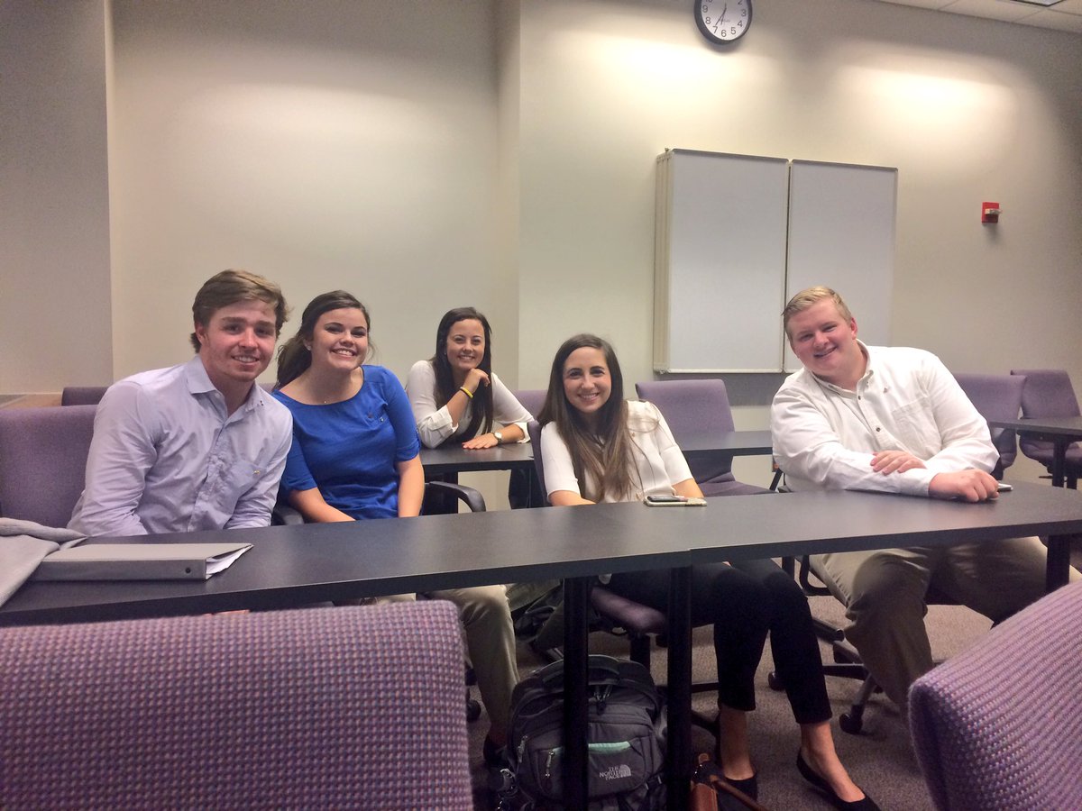 OSUDSP's tweet image. Thank you @AXA for speaking to our chapter last night about how to differentiate yourself while job searching! #OSUDSP