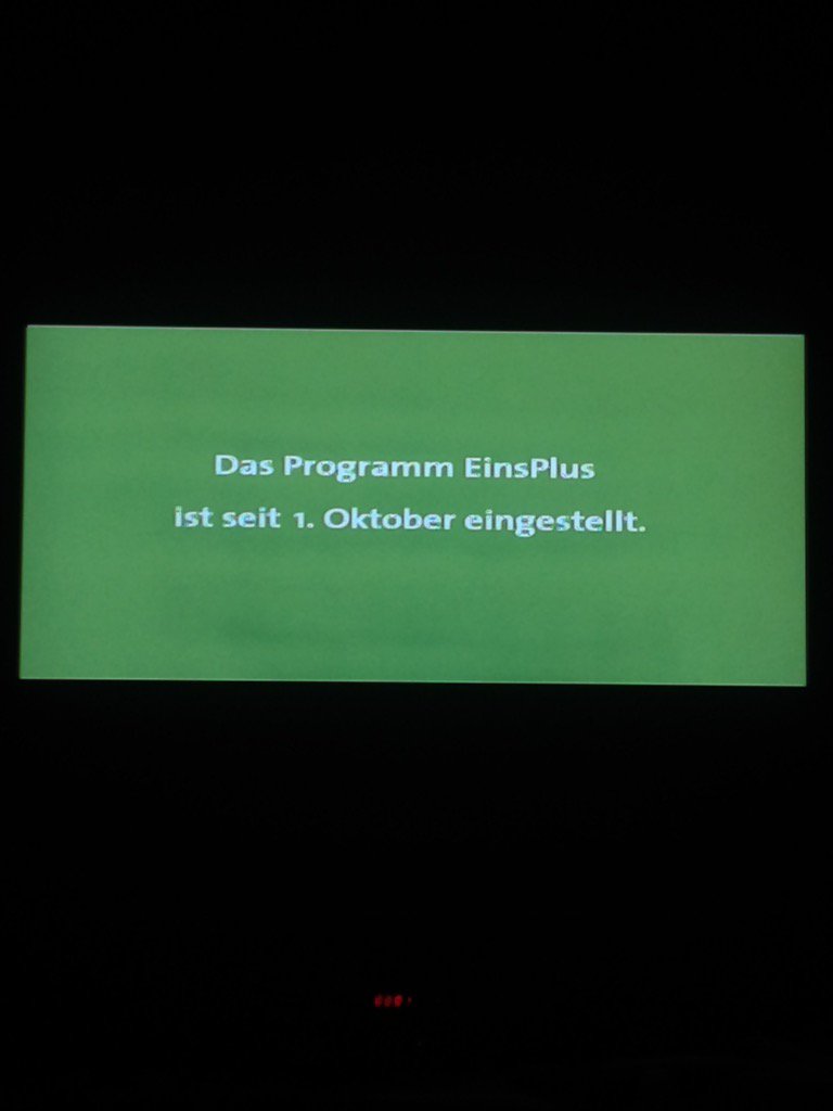 Dea__988's tweet photo. WARUUUUUMMMM? Das war mein Backup Sender! Da lief immer was!!!! Und das ohne Vorankündigung! #EinsPlus https://t.co/ECCBK0s2Uu