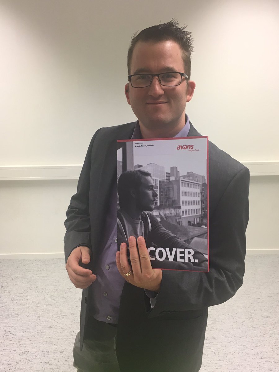 ddubbeldam's tweet image. In 1 jaar mijn #propedeuse behaald bij @AvansHogeschool in de #deeltijd! #trots @avansdeeltijd