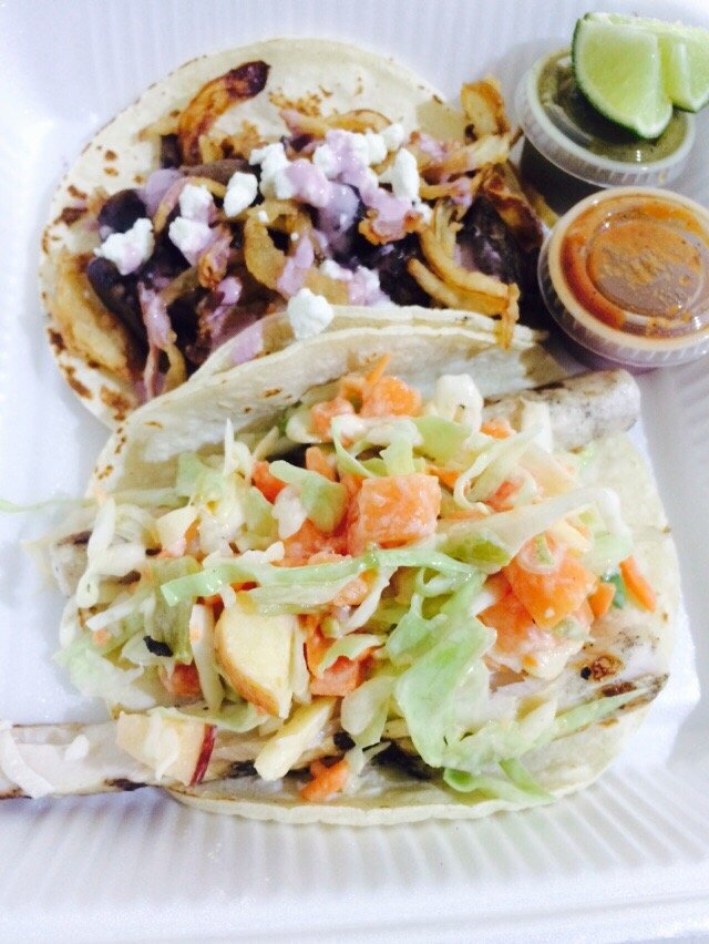 GreenJeansABQ's tweet photo. Happy #NationalTacoDay from #RockinTaco at #GreenJeansFarmery!
Photo: @Yelp_ABQ user Ashlee B. https://t.co/D7cKKVPFUK