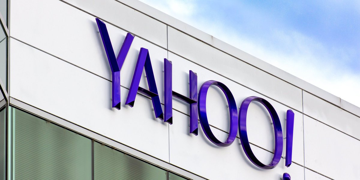 HuffPostTech's tweet photo. Sources say Yahoo secretly scanned customer emails for US intelligence https://t.co/9FC54oFCNe https://t.co/WZIDUy5nVd