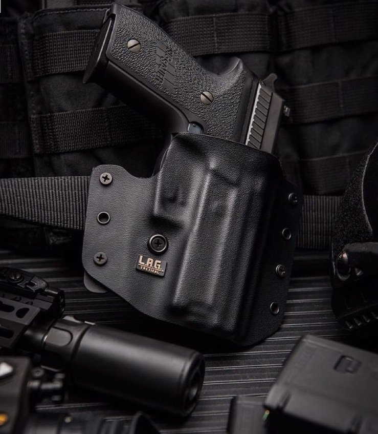 LAGTactical's tweet photo. Our holsters are like a well tailored suit, you're going to love the way it fits YOU!! @sigsauerinc #SigSauer #KydexHolsters #EDC #Custom https://t.co/rqm5Zm6033
