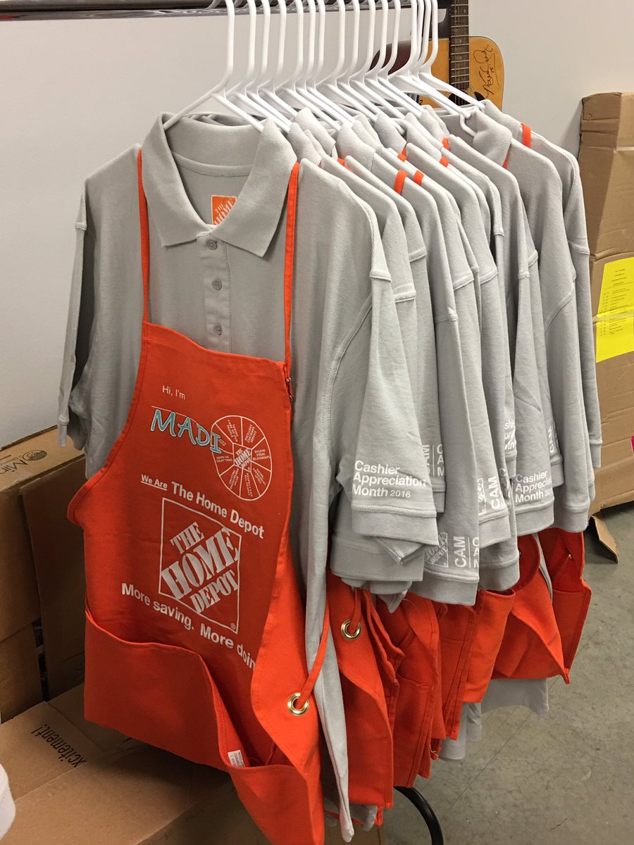 CAM-shirts and aprons #2024 #thankyoucashiers <a href="/MattCramer179/">m</a> <a href="/kelly_mayhall/">Kelly Mayhall</a> <a href="/d_finan/">Todd Finan</a> @brian1380 <a href="/jcatbsu/">Joe Catanzarite</a> <a href="/p_rod2024/">Paris</a>