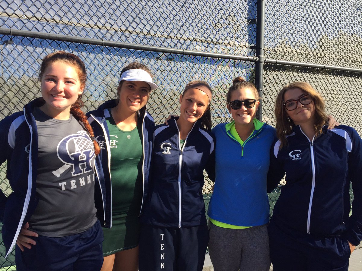 CoachKateC's tweet image. So good seeing some of my tennis gals today! Congrats on making it to state! @chhs_tennis