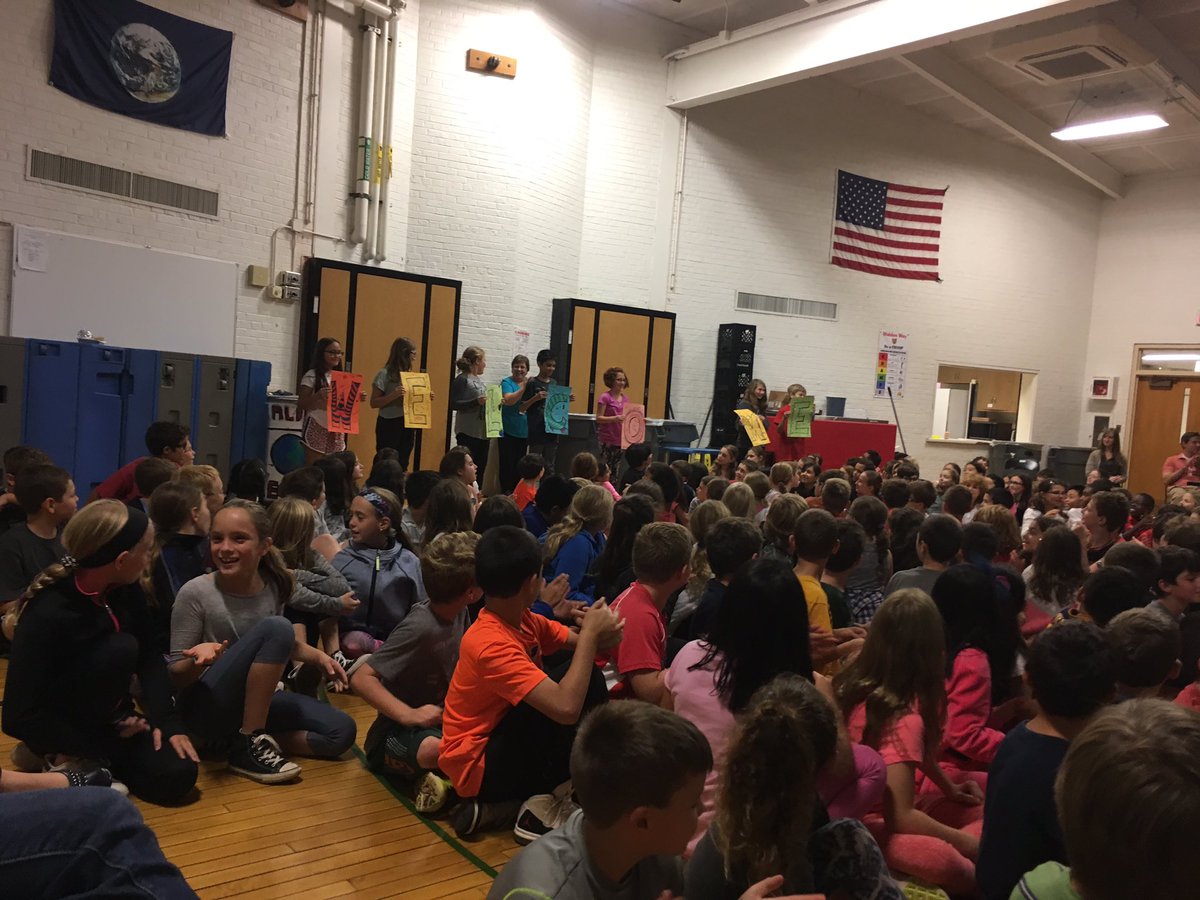 lepstein84's tweet photo. Listening to @ca_london inspire our students #wal109 #epstein109 https://t.co/OEPGsh9smv