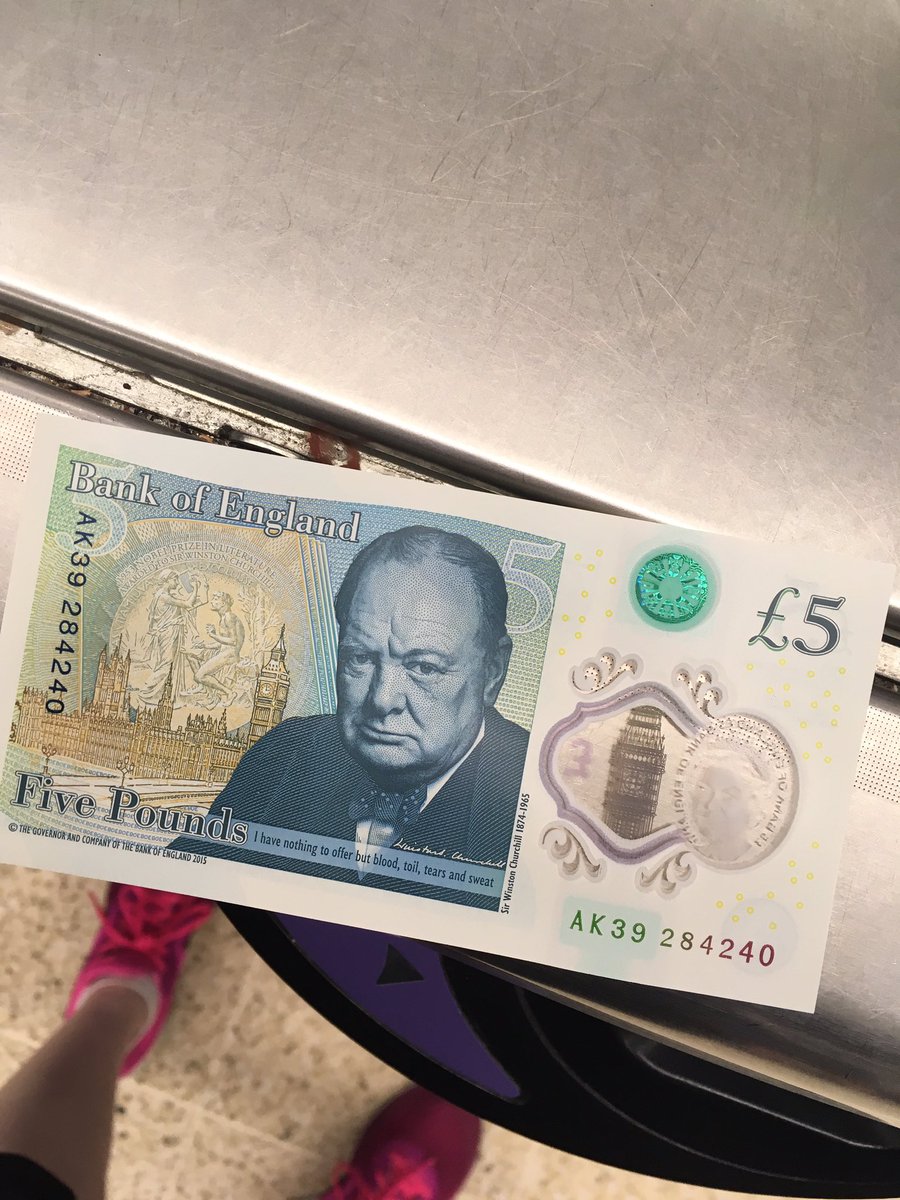 emmastoye's tweet image. OMFG look what I got from the Tesco machine. Literally best evening ever! 😄 #newfiver #polymernotes