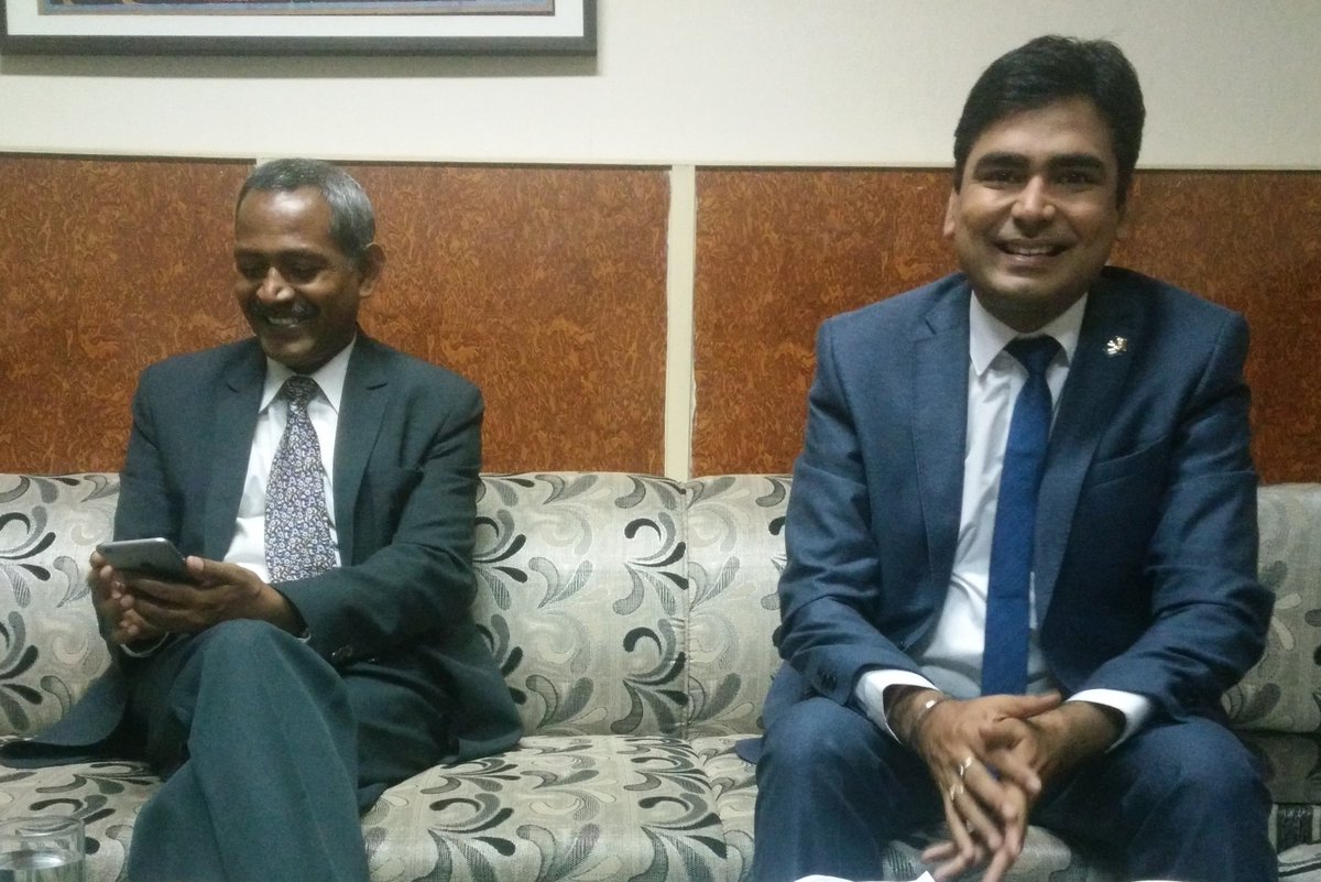 pls watch prog 'Aaj Savere' on  <a href="/DDNational/">Doordarshan National दूरदर्शन नेशनल</a> Saturday morning  8th October 7.30am, for interesting conversation with <a href="/shivajikp/">Kshatrapati Shivaji</a> #sidbi #IAS