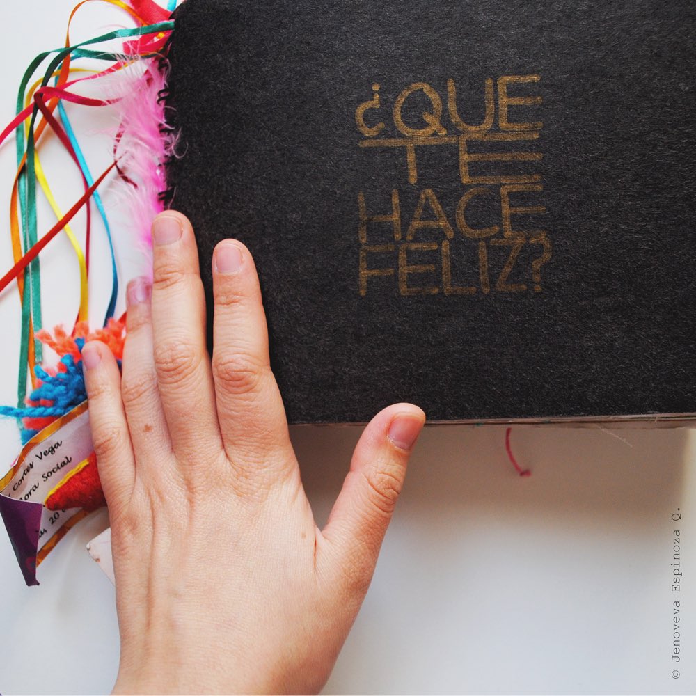 jenovevadraws's tweet photo. Libro de la Felicidad. BLOG UPDATE! https://t.co/PPTwpj5xM6 ✌️💖🎉 #librodelafelicidad #lavidaencraft #lvec #blog #jenovevaespinoza https://t.co/fpVcw1IWST