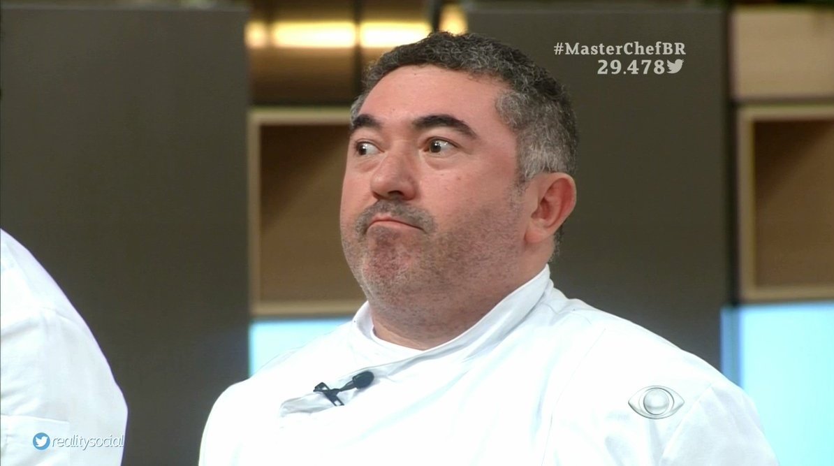 willianomoreira's tweet photo. quando a professora pergunta se eu fiz o trabalho #MasterChefBR https://t.co/6iX0Dlkpc3