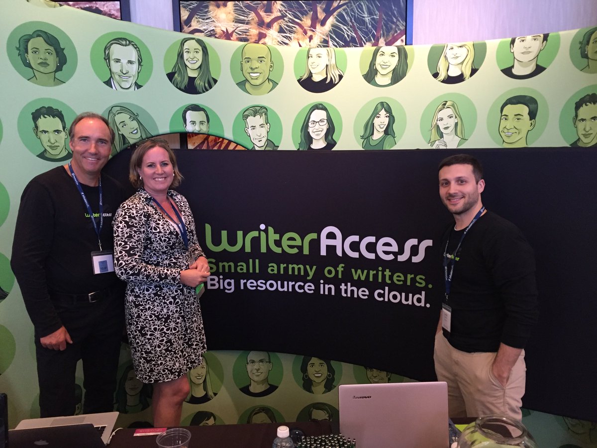 ByronWhite's tweet photo. Great meeting you, @sarahwatz! Write on. #PartnerCon16 https://t.co/zvtMKamL6S