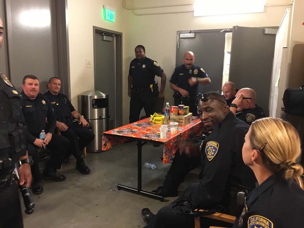 CHSommers's tweet image. Backstage security
for my CSULA talk. Starting in few minutes. Livestreamed @yaf