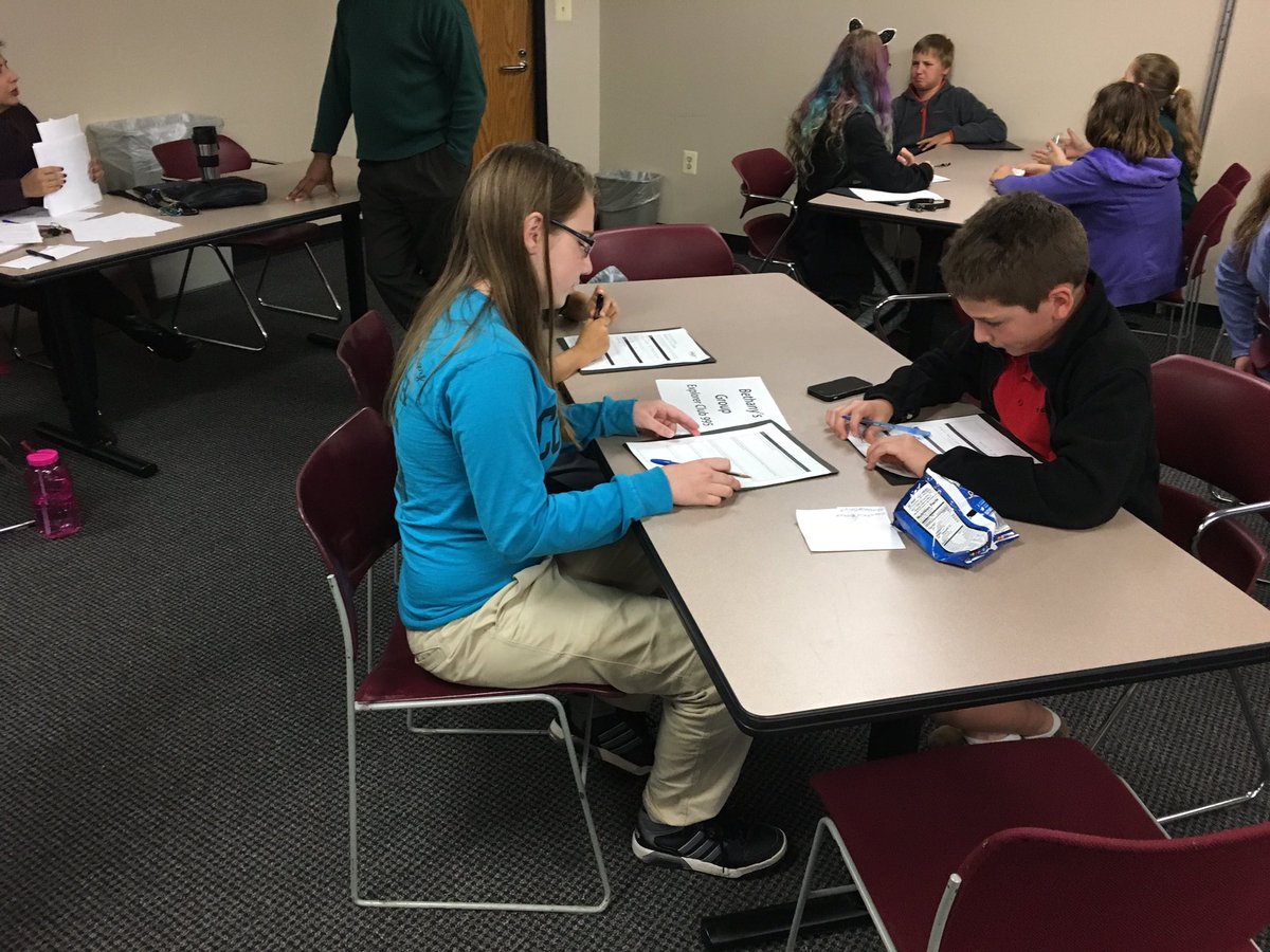 MandiWyndham's tweet photo. Awesome 1st meeting @mymcmedia for #ExplorerPost1921 & #ExplorerClub995. The brainstorming has begun. #youthmedia #MoCoTeens @TVomri https://t.co/rYPK8MHApv