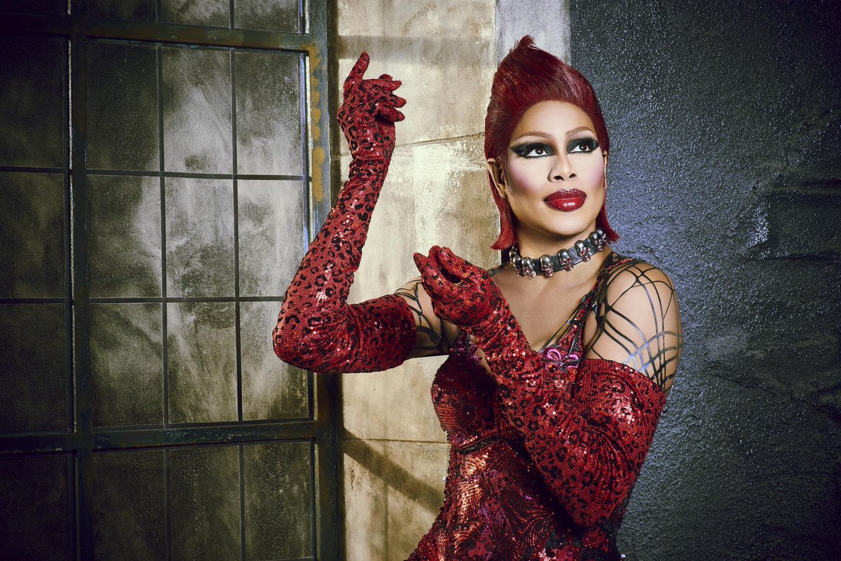 RETWEET if you're excited to see <a href="/Lavernecox/">Laverne Cox</a> as Dr. Frank N. Furter on October 20 on <a href="/FOXTV/">FOX</a>! 👄 #RockyHorror