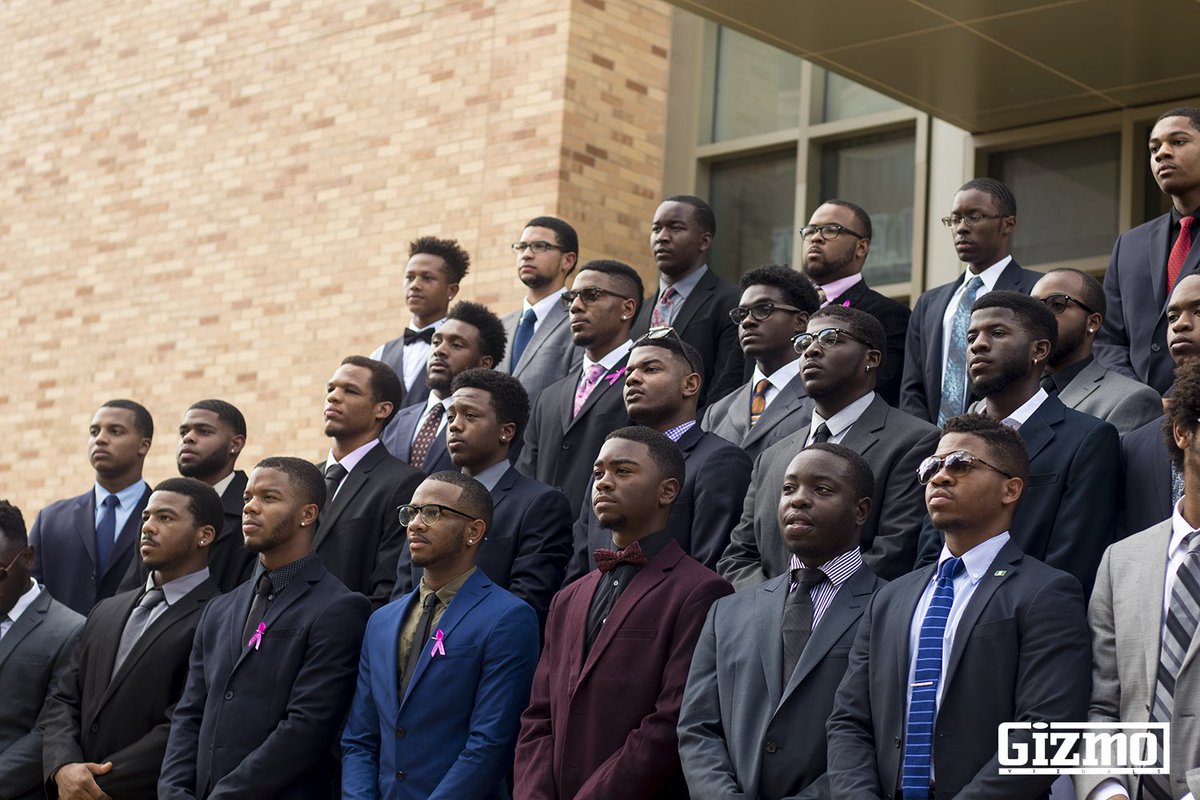 Smooth_Traveler's tweet photo. Proud to have been apart of such a powerful movement with equally excellent brothers #AggieMenInSuits #100MenInSuits https://t.co/TbX1OBF9Rq