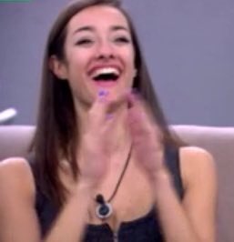 AdaraIsReal's tweet image. Cuando ves a tu ex con otra y es fea no lo siguiente  #Limite4GH17