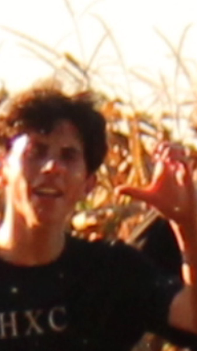 baHANNAHsplit__ tweet picture
