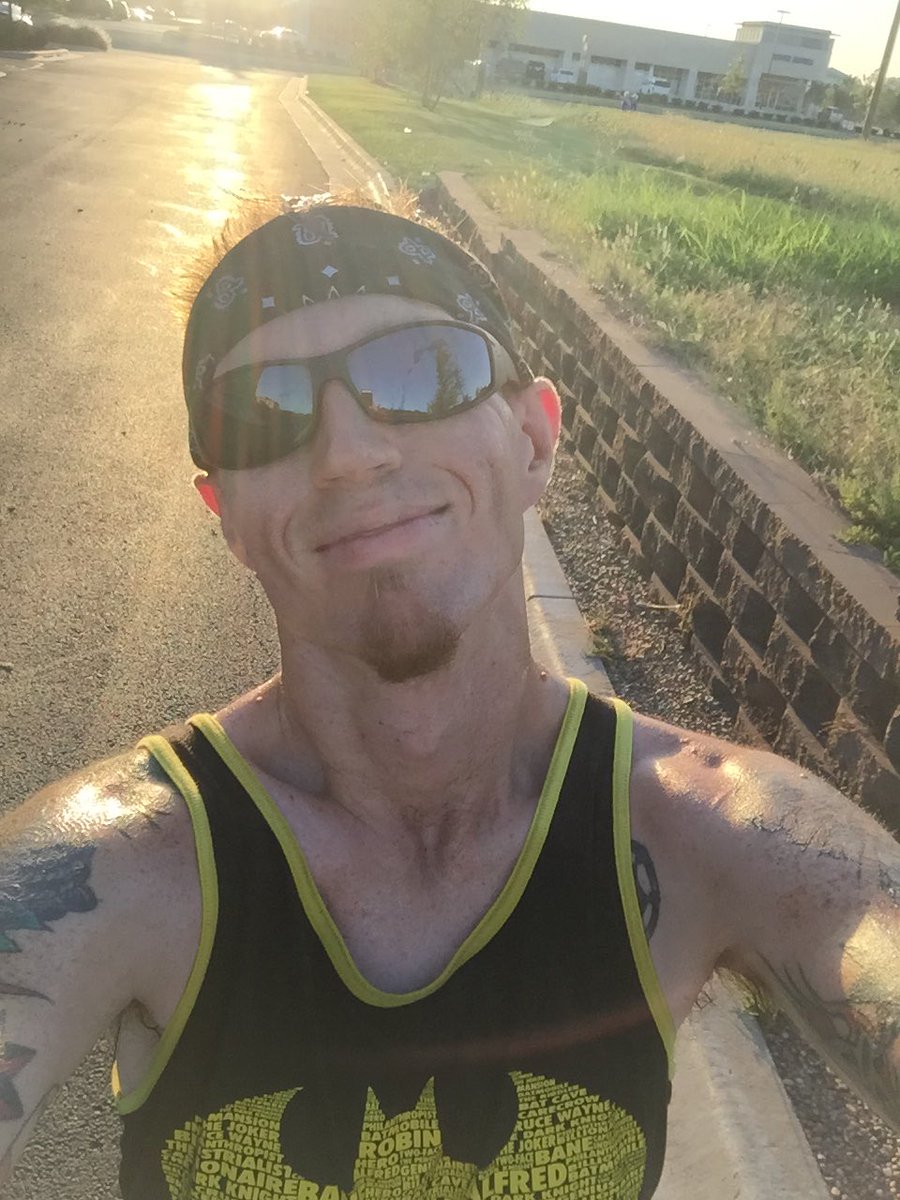 RunningBatman's tweet image. Ran 5 hot miles this evening with Joggers and Lagers. @runpfm #pfmjoes #ffict