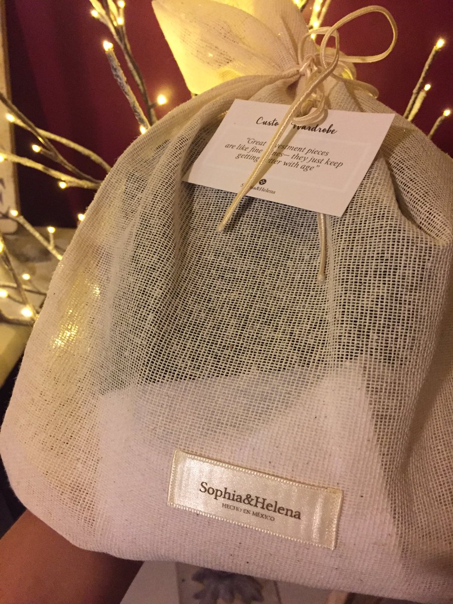 ana_rale's tweet photo. Consume local #sophiayhelena #customwardrobe emprendedoras #AMMJEAC #SanLuisPotosi #fashion https://t.co/8zcZt4O0E1