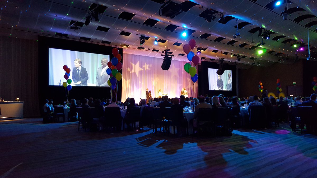 yacenter's tweet photo. So inspired by young business owners tonight!!  #finlit https://t.co/dBnBZjWr0Z