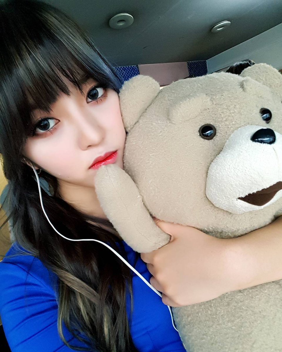 RPGchanmi's tweet photo. OLHA MEU URSINHOOO,MEU ÚNICO AMIGO -q https://t.co/lkGouBqESj