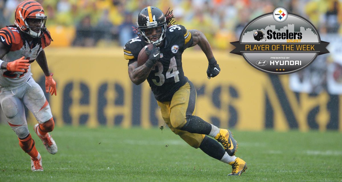 AthleteByDesign's tweet image. THIS is what cutting on your inside leg looks like #Posture #KneeDrive #Position #WeTrainForIt @DeAngeloRB